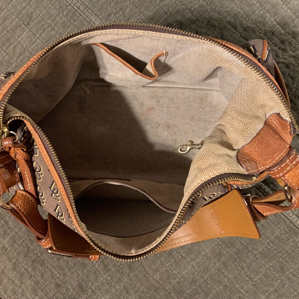 Dooney & Bourke Women’s Leather/Fabric Tan Brown Handbag/Purse